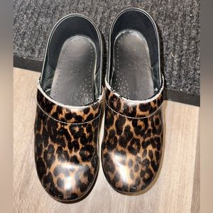 Dansko size 38, hardly worn